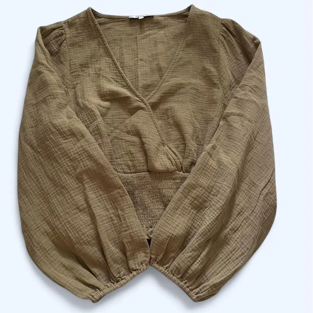 Olive green cotton v-neck blouse size M by Madewell